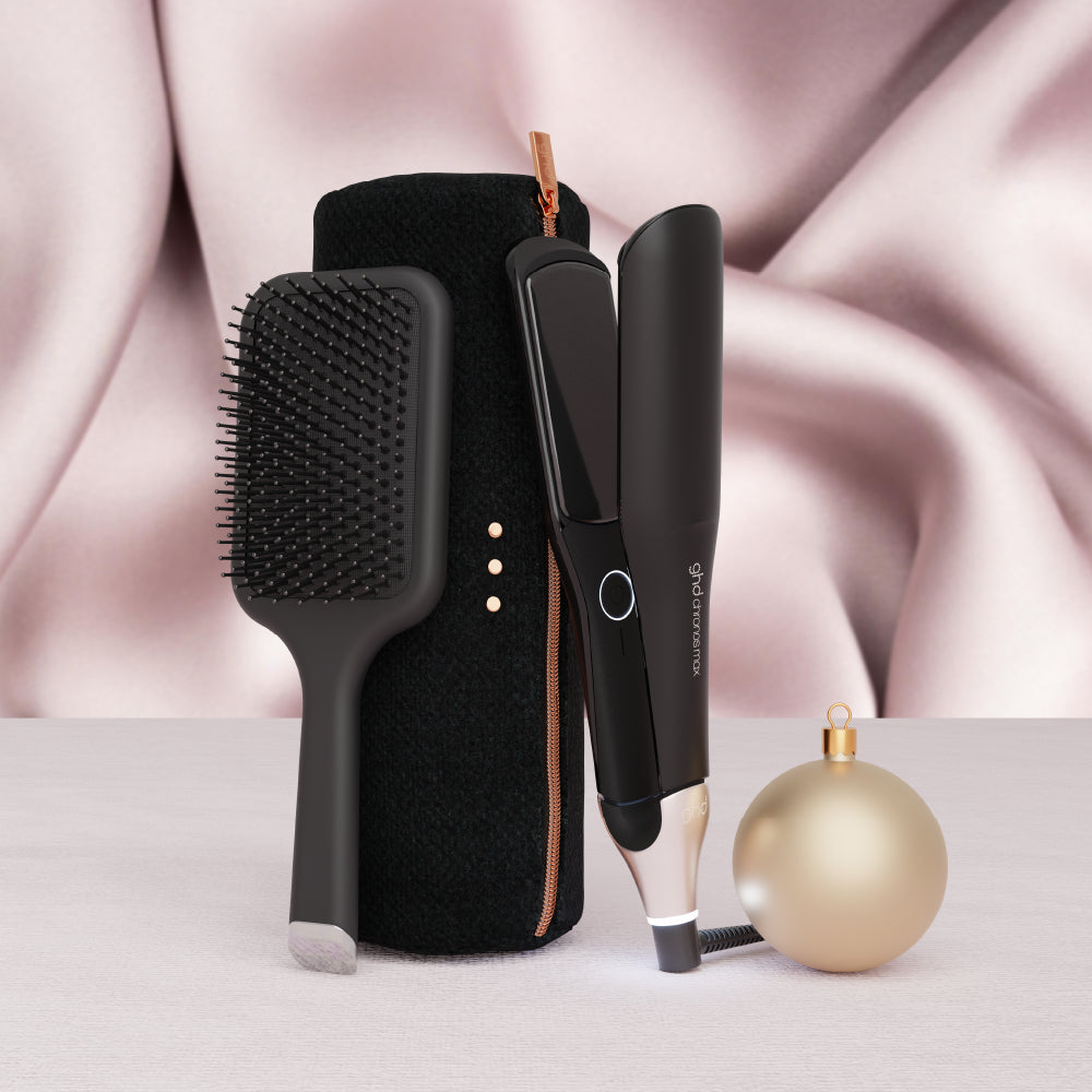 GHD CHRONOS MAX WIDE PLATE HAIR STRAIGHTENER GIFT SET IN BLACK